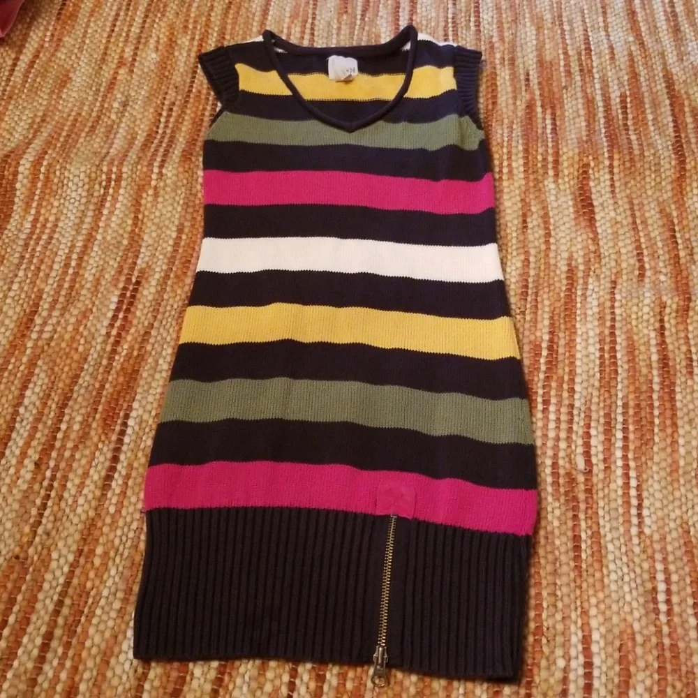 Girls 8 old navy sweater dress medium‎ m